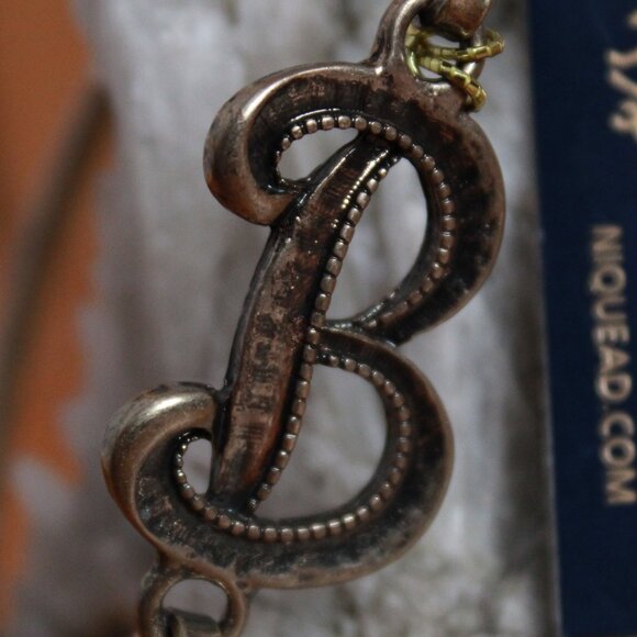 Niquea.D Initial Metal Bracelet - Picture 2 of 6